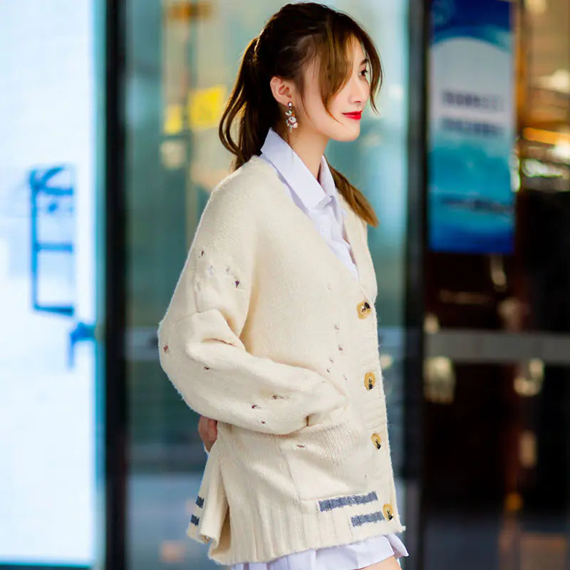 Women’s Elegant Winter V-Neck Sweater – Embroidered Korean-Style Cardigan