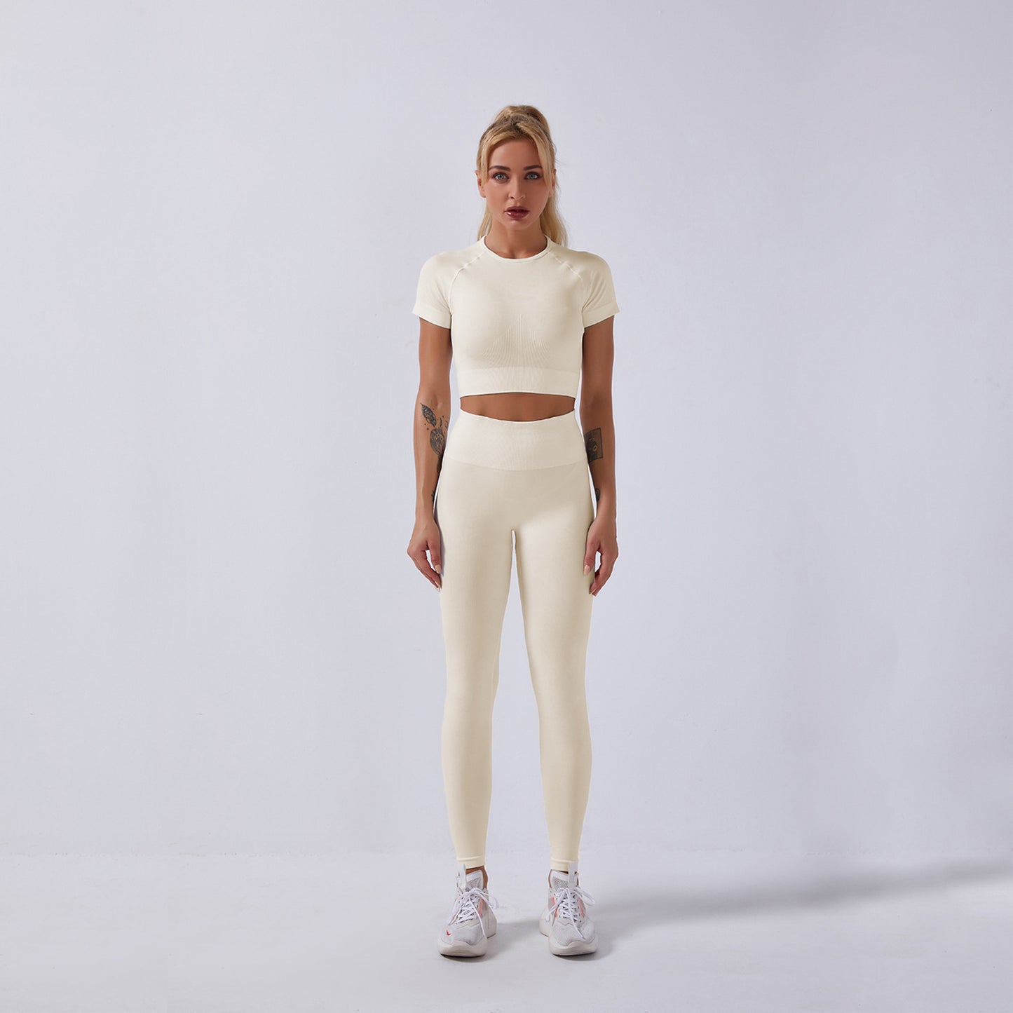 Women’s Seamless Fitness & Yoga Set – Active Gym Two-Piece Outfit