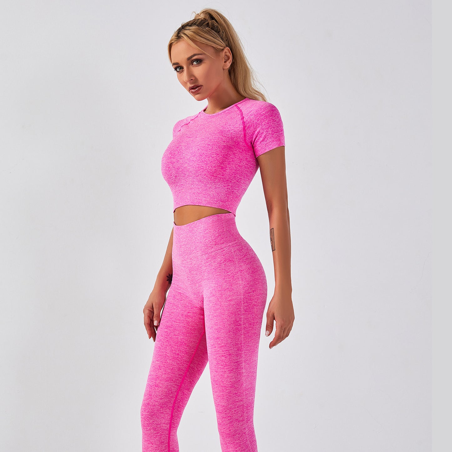 Women’s Seamless Fitness & Yoga Set – Active Gym Two-Piece Outfit