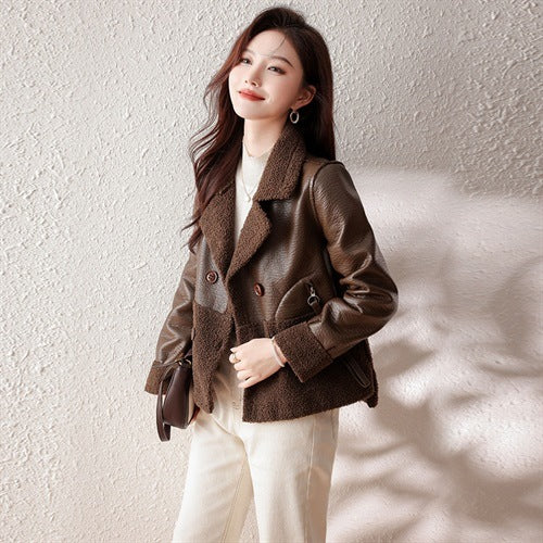 Women’s Plus Size Fur Coat – Loose Winter Jacket in Khaki & Black Plaid